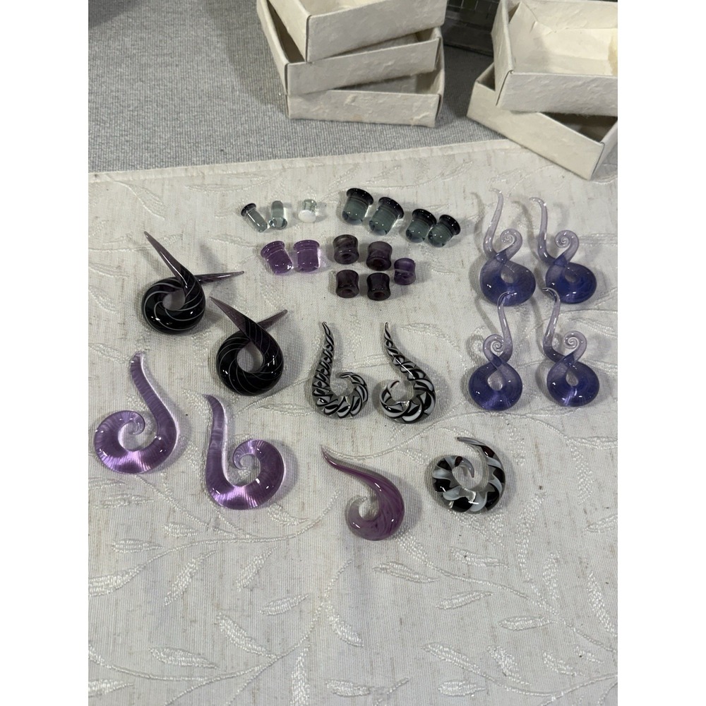 Large Lot Glass Ear Plugs Spirals Hangers Stretched Lobe Body Jewelry Set Purple